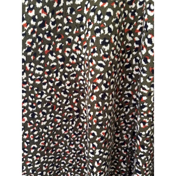 Lovestitch Sleeveless Maxi Dress With V-Neck Leopard Print Pattern With Pockets - Picture 11 of 13